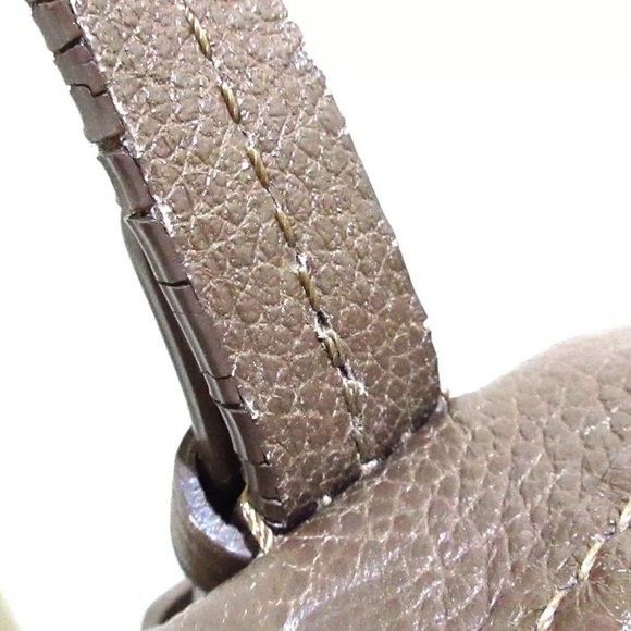 Louis Vuitton  LEATHER TOTE AND POUCH BAG - Picture 9 of 11